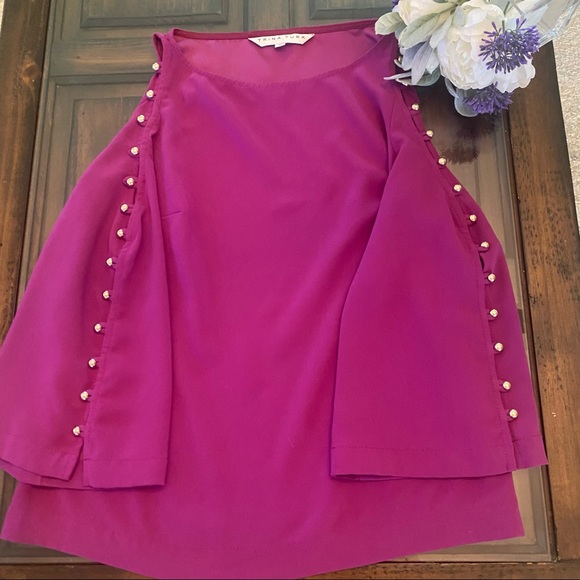 Trina Turk Amor Cold Shoulders Magenta Top Size S - Picture 7 of 11